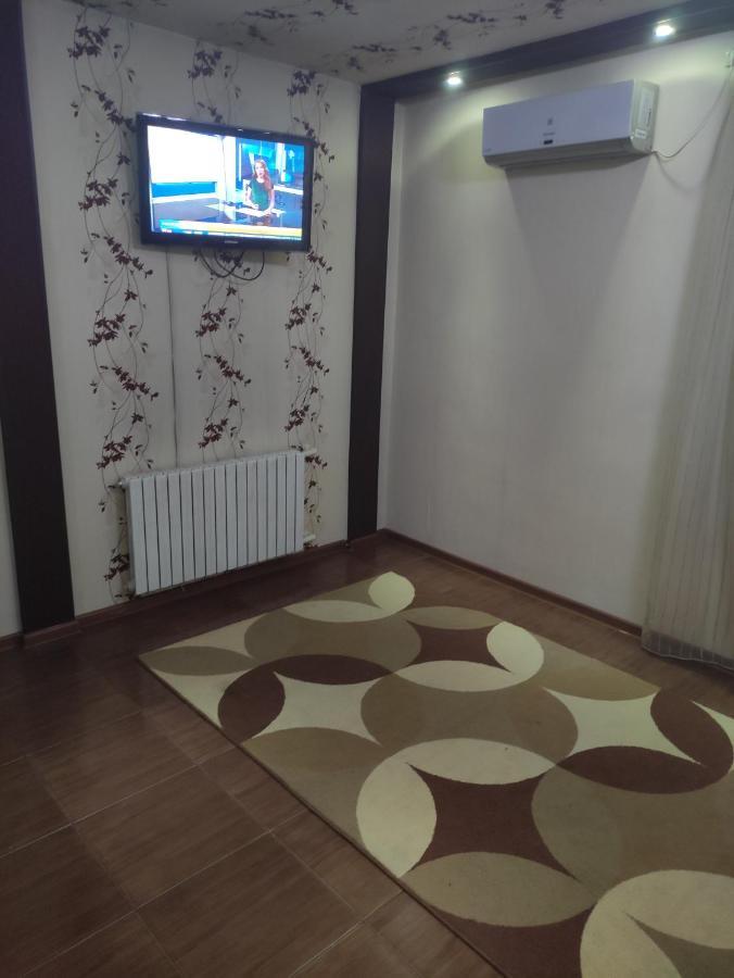 Eaa Apartamento Tiraspol Exterior foto