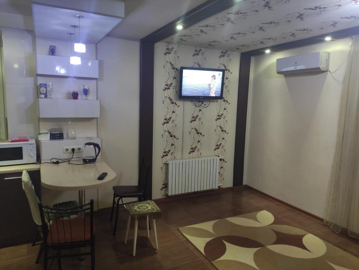 Eaa Apartamento Tiraspol Exterior foto